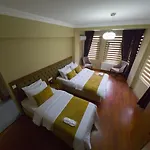 Hotel Ramparts