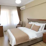 Hotel Ramparts