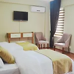 Hotel Ramparts 3*