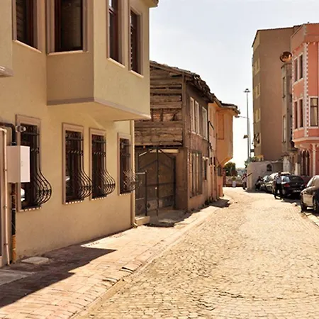 Oda ve Kahvaltı Ramparts İstanbul